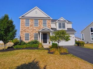 198 Winding Valley Dr, Delaware, OH 43015