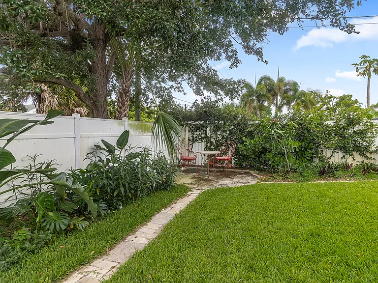 Foresteria Dr — Photo 17