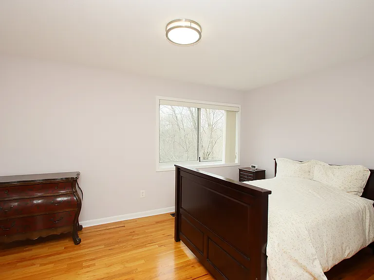 78 Sturbridge Rd — Photo 26