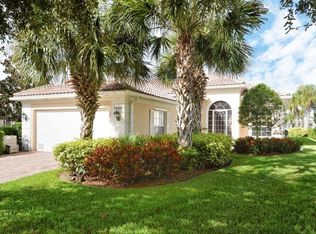 5688 Ferrara Dr, Sarasota, FL 34238