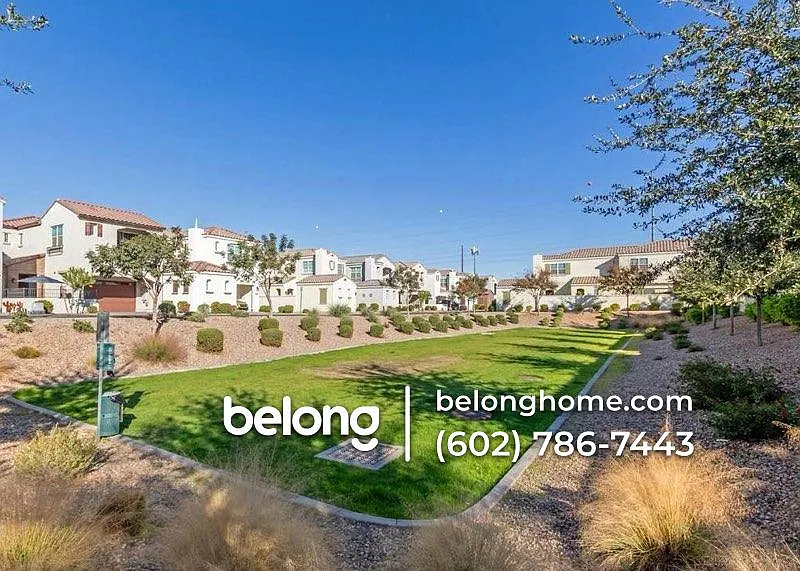 5 bed, 3.5 bath, 2410 sqft, $3,750 — Photo 2