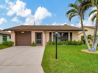 6259 Red Cedar Cir, Greenacres, FL 33463