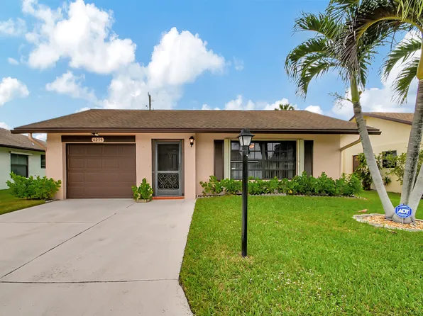 6259 Red Cedar Circle, Greenacres, FL 33463
