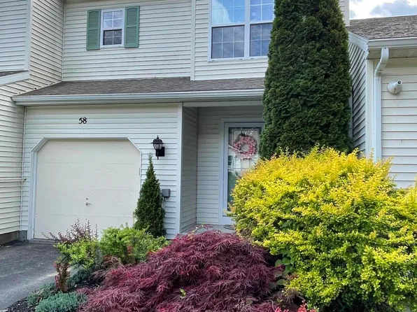 58 Old Mill Lane, Queensbury, NY 12804