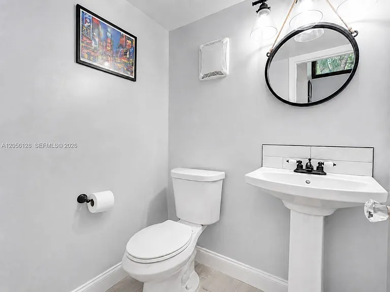6870 NW 30th Ave #1 — Photo 11
