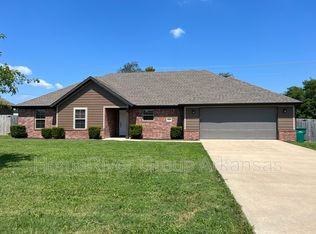 461 Capri St, Centerton, AR 72719