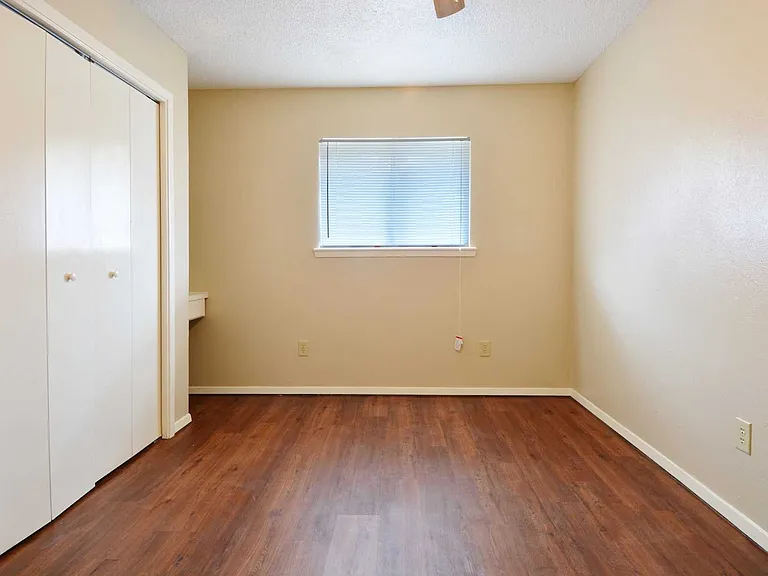 Crossings Apartments — Photo 24