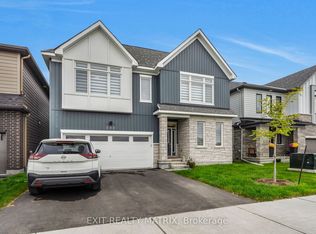 233 Conservancy Dr, Ottawa, ON K2J 7M5