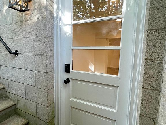 Independent entrance with numeric keypad. No need for keys.