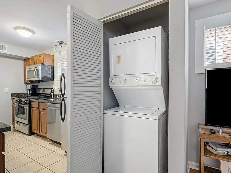 3018 Park Ave — Photo 15