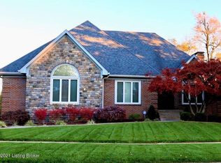 10216 Glenmary Farm Dr, Louisville, KY 40291
