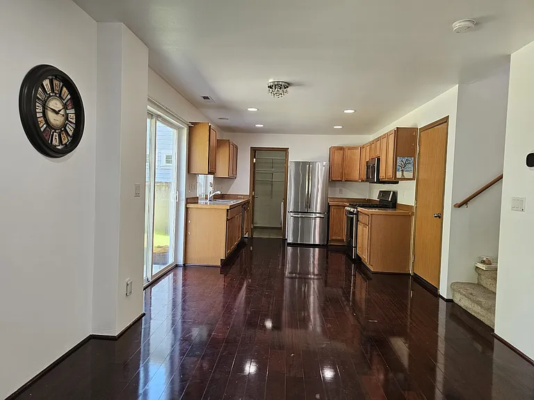8606 230th Way NE — Photo 7