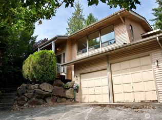 425 169th St SE, Bothell, WA 98012