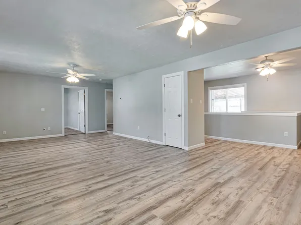 4561 W 5780 S, Kearns, UT 84118