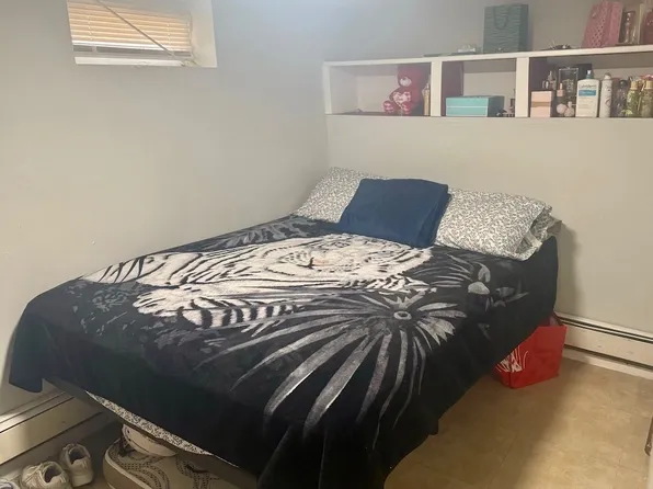 (undisclosed Address), Queens Village, NY 11428