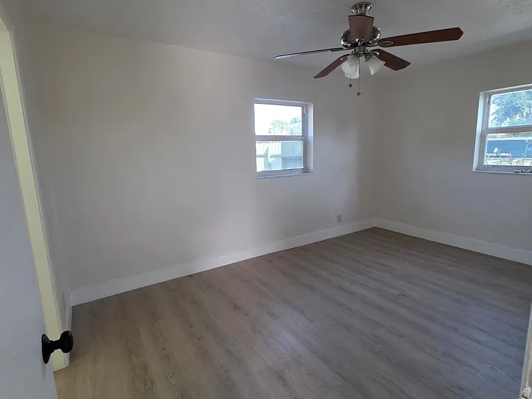6791 Hope St — Photo 14