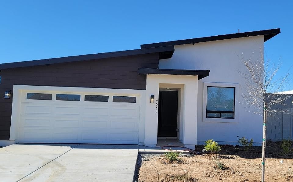 1st image of 9072 N 73rd Ave