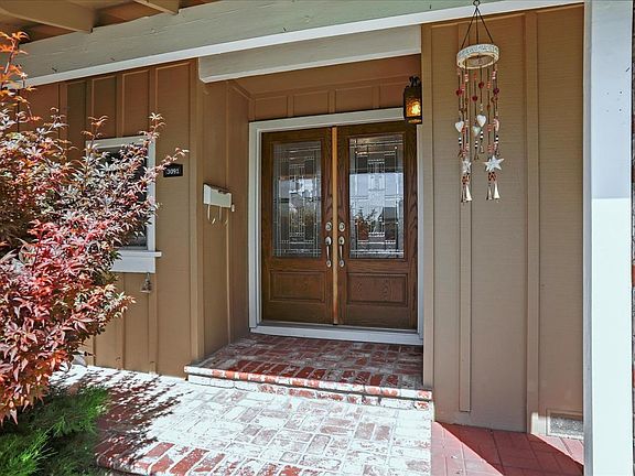 4th image of 3091 Chippenham Dr