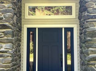 19 Crown Hill Rd, Atkinson, NH 03811