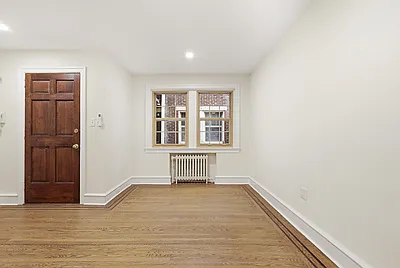 8001 Germantown Ave #26 — Photo 14