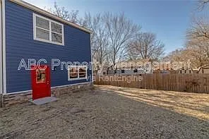 1000 W Hickory St #2 — Photo 13