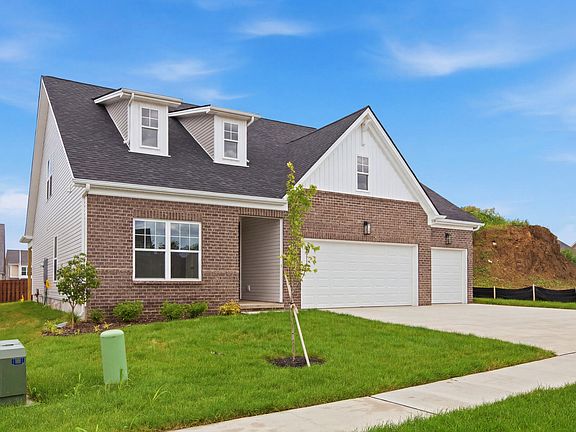 2nd image of 132 Clearwater Dr