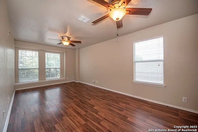 518 Reba — Photo 15