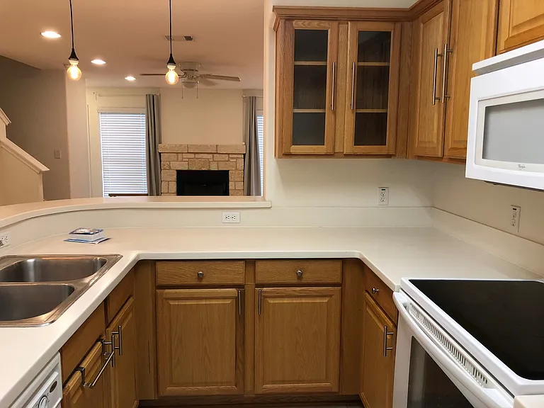 6900 E Riverside Dr #3 — Photo 7