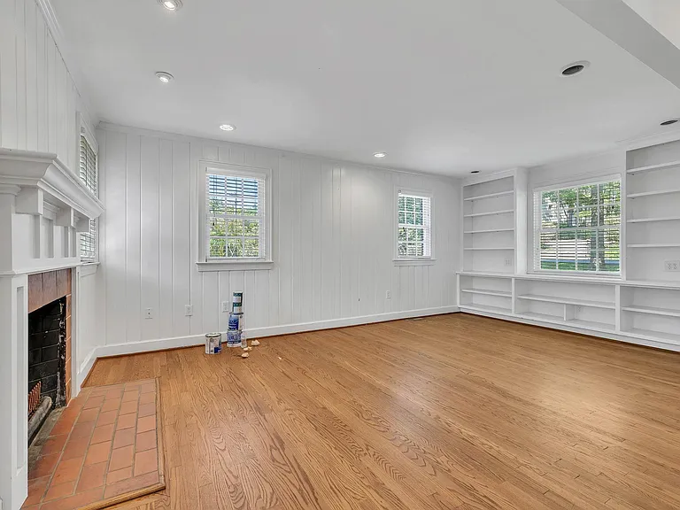 520 32nd Ave S — Photo 21