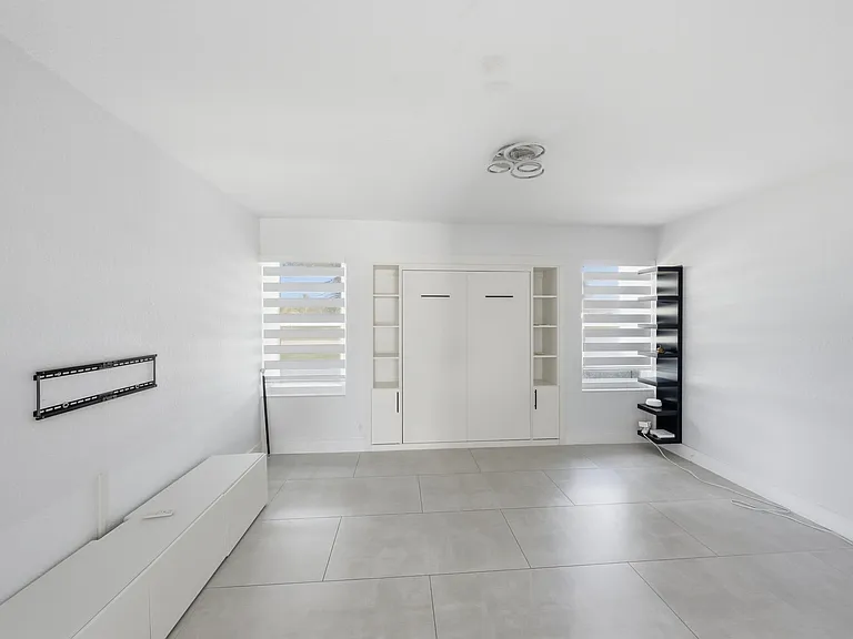 149 Ponce De Leon St — Photo 5
