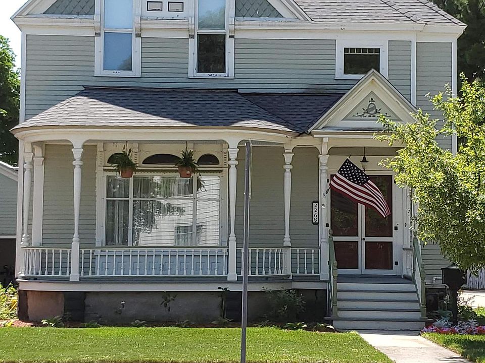 1st image of 226 W Washington Ave