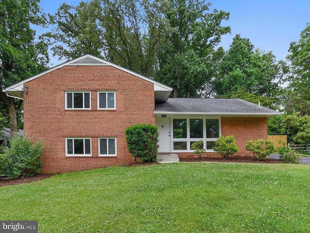 7303 Axton St, Springfield, VA 22151 Zillow