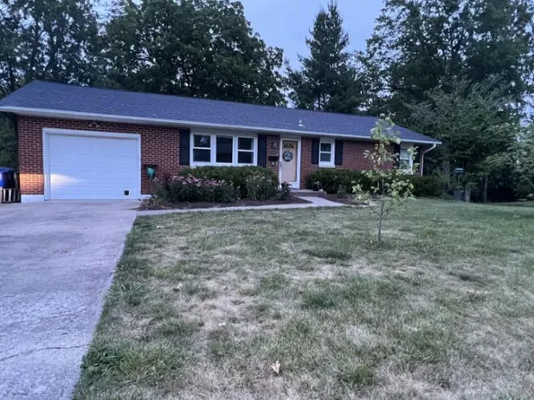 505 Kleewood Dr, Fulton, MO 65251