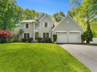 7 Whitney Cir, Natick, MA 01760