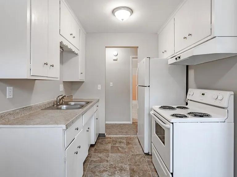 166 McCarrons Blvd N #161 — Photo 7