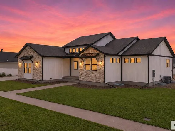 14831 Westfield Ave, Chubbuck, ID 83202
