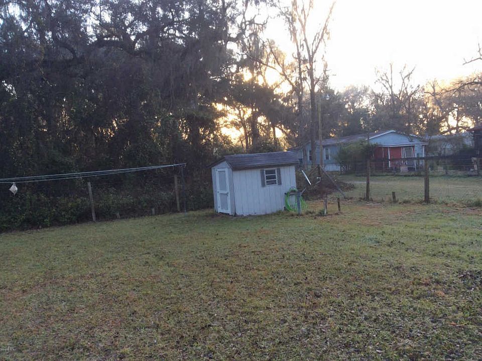 2nd image of 3259 NE 161st St