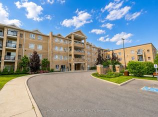 481 Rupert Ave #307, Whitchurch Stouffville, ON L4A 1Y7