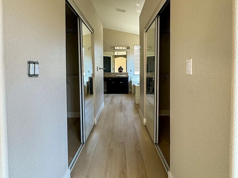 5181 Stone Canyon Dr — Photo 41