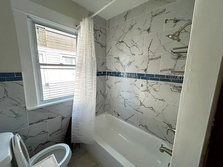 252 Dartmouth Ave #1 — Photo 8