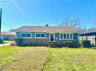 17334 Henry St, Lansing, IL 60438