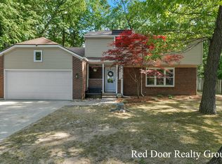 7400 30th St SE, Ada, MI 49301