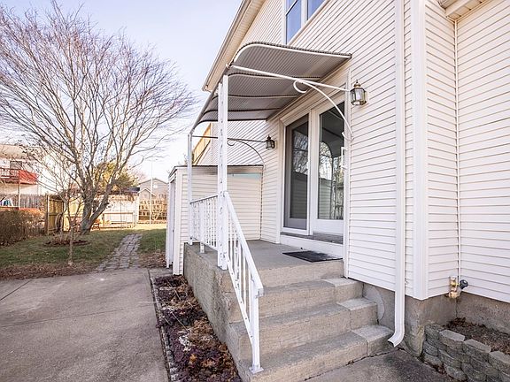 2nd image of 42 Morgan Ave