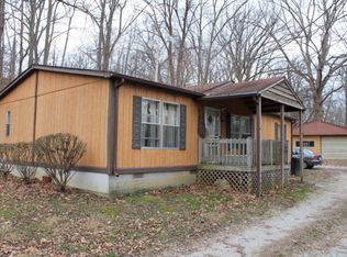 640 Vance Ln, Danville, IL 61832