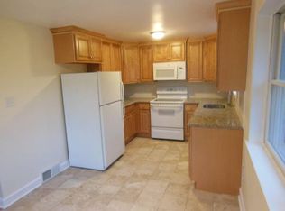 832 Plymouth Rd, Gwynedd Valley, PA 19437