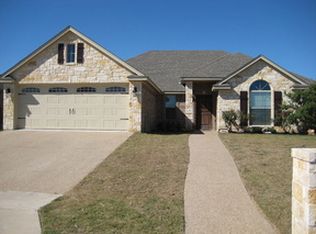 10013 Adobe Ct, Woodway, TX 76712