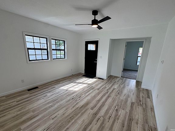 5th image of 1219 W Madison St