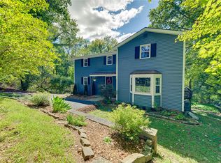 3633 Crestview Dr, Gibsonia, PA 15044