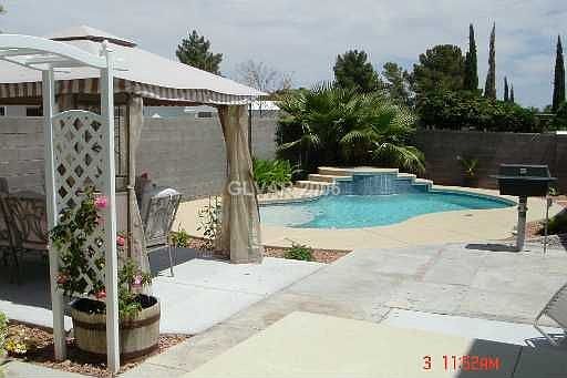 1st image of 7132 Alta Dr