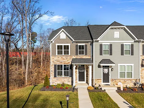 4000 Grove Point Dr Photo 1
